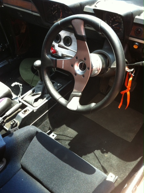 The steering wheel - Momo 350mm