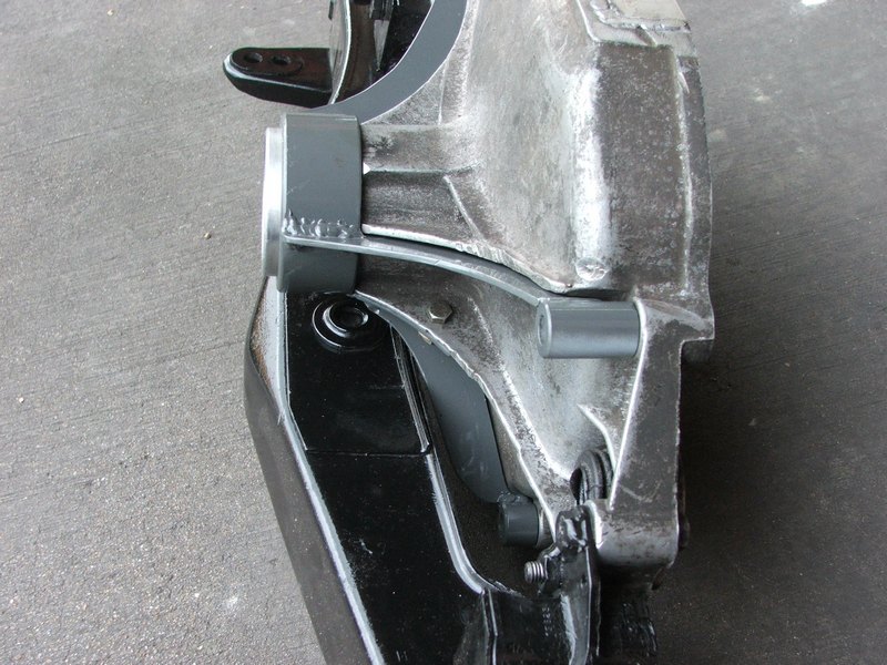 Clutch housing bracing side.jpg