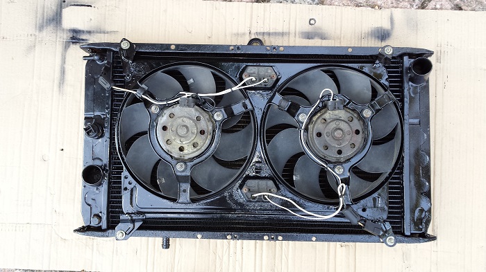 main radiator and fans pic 2.jpg