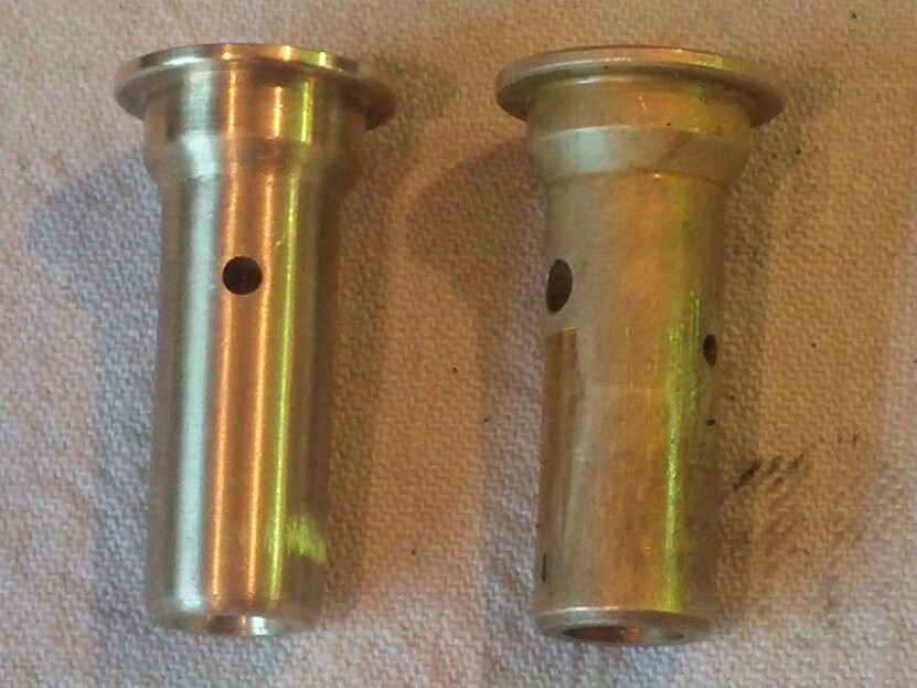 Fabricated orifice for less flow (left), one hole 2mm diameter. Original orifice has three holes: 3mm, 1.5mm, 1.5mm.