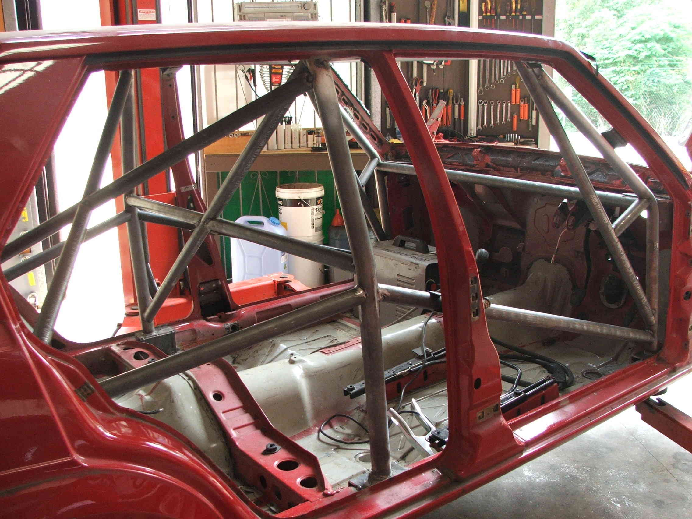 Cacking on with Roll Cage.JPG
