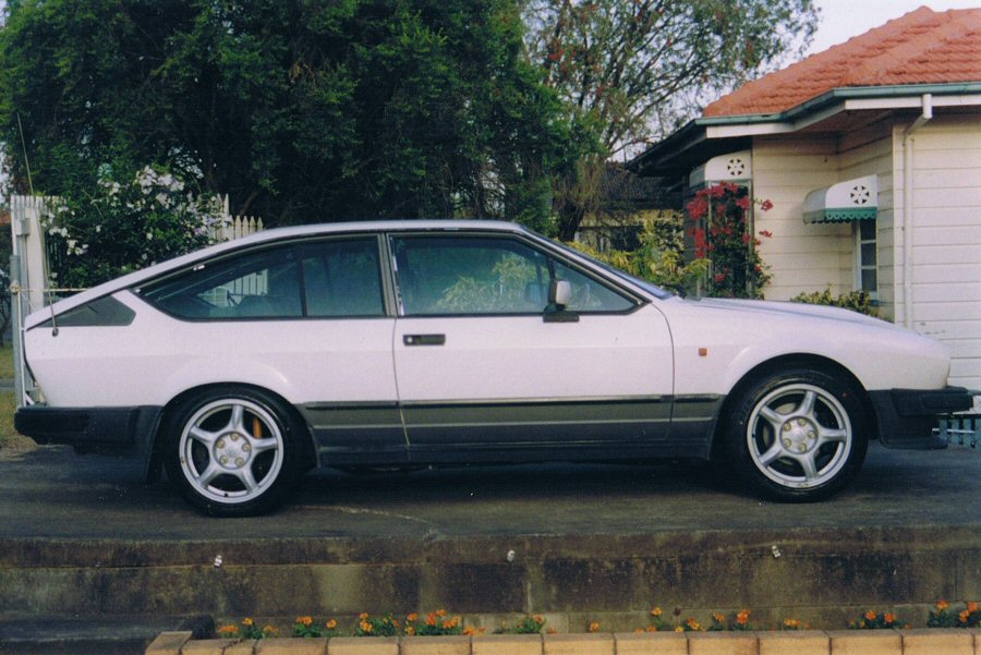 With 16x8&amp;quot; on - Tyres are too large at 225/50 R16