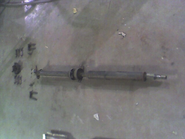 Alfa Drive Shaft & Guibo Bolts & Dion Bolts.JPG