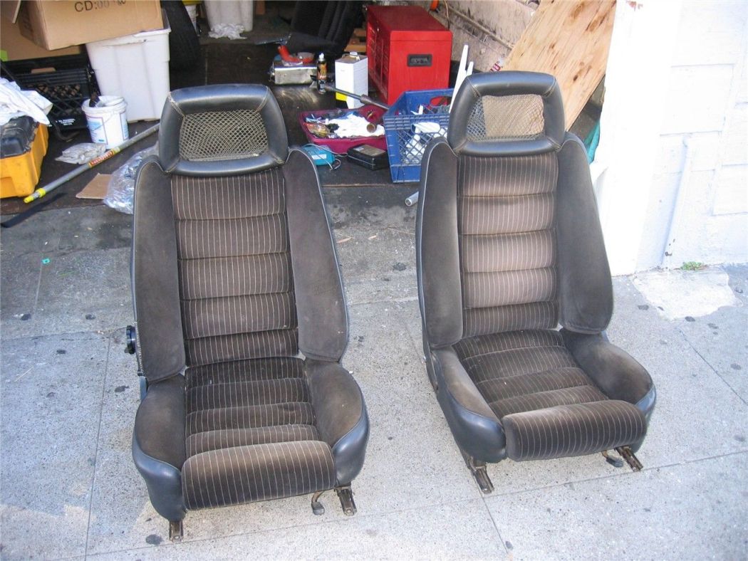 85 GTV6 Front Seats-before restore #1.jpg