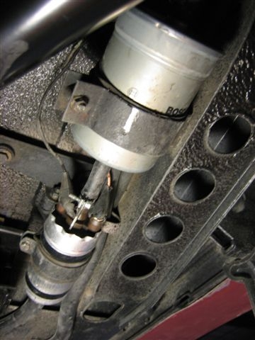 Alfa New fuel pump & filter.JPG