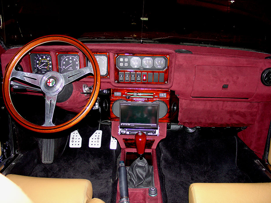 interior102.jpg