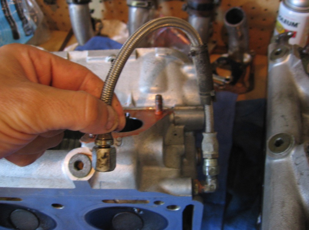 rear plumbed oil line