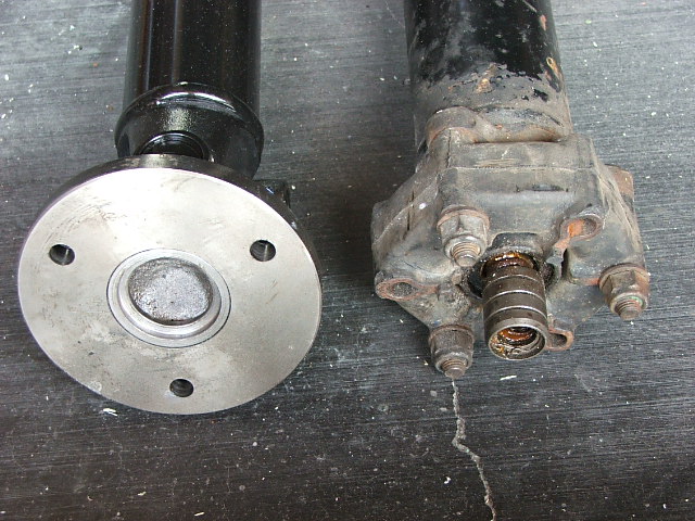 Flywheel end.JPG