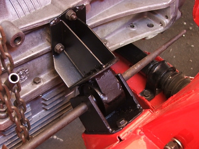 Modified 2L Engine Mount LHS.jpg