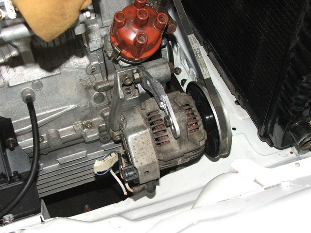 Miniture alternator on RHS.jpg