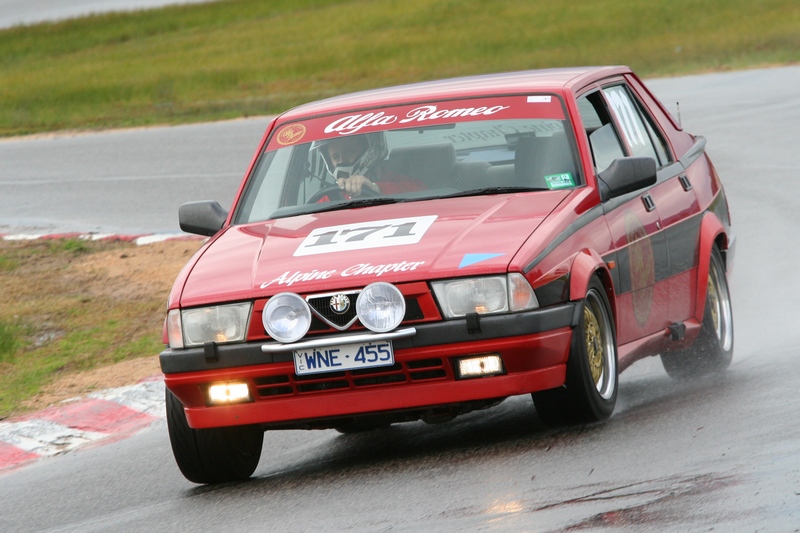 75 in the rain at Winton.jpg